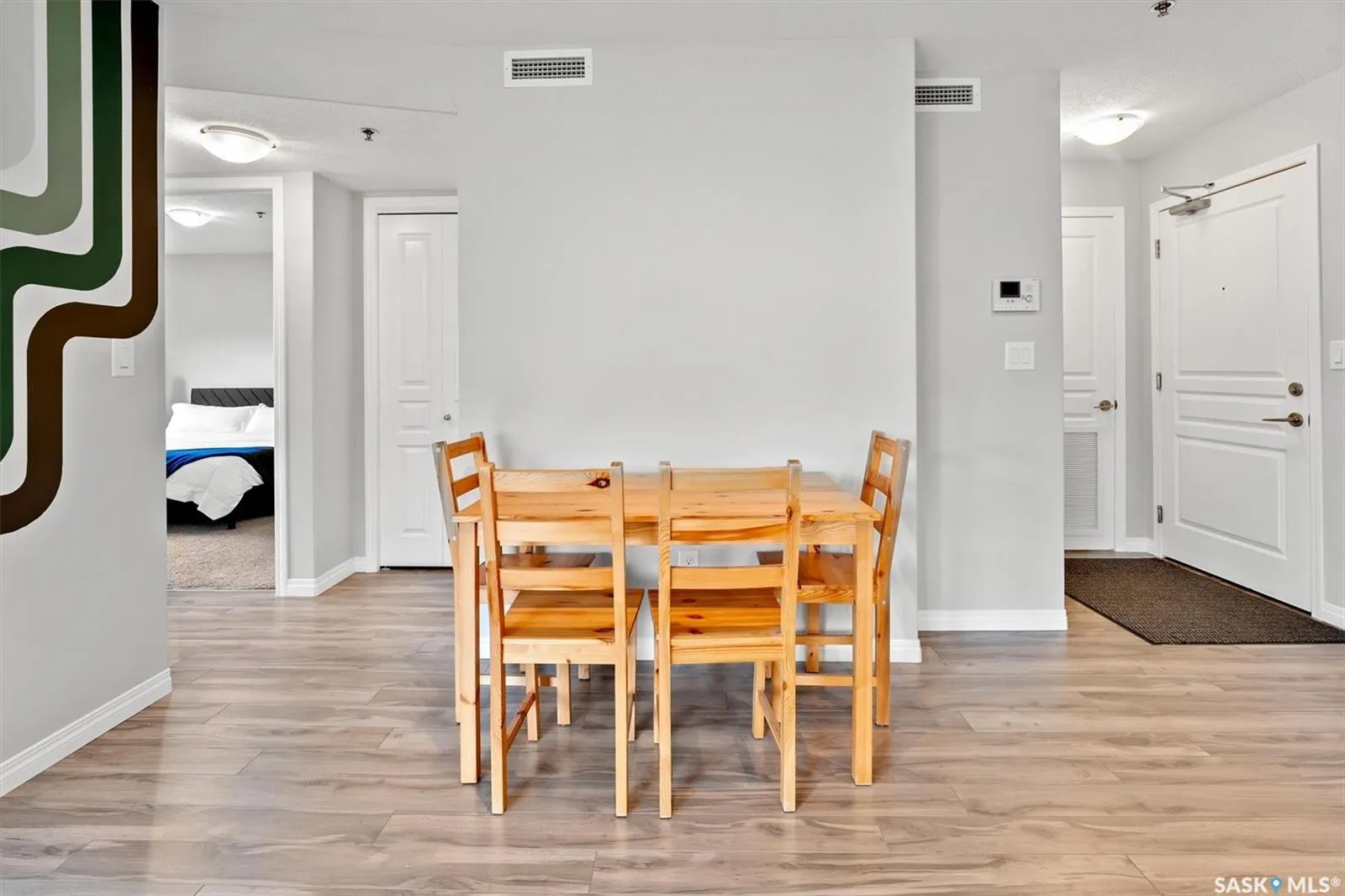 108 Willis CRESCENT, #4206