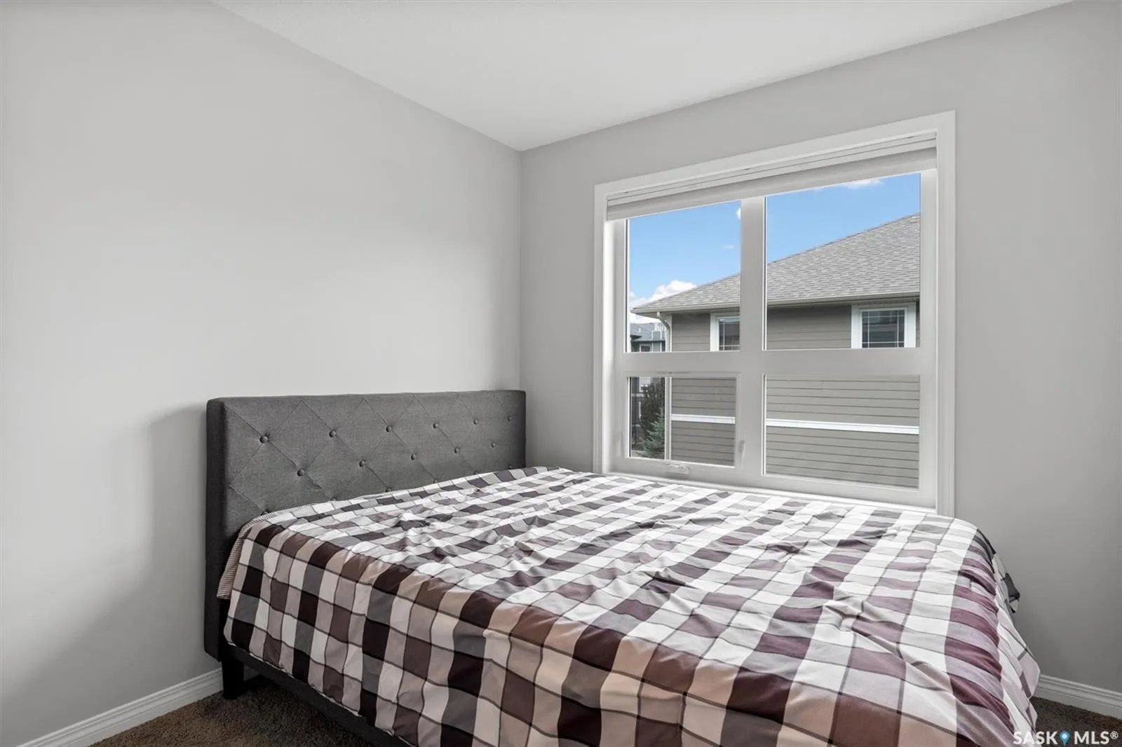 108 Willis CRESCENT, #4206