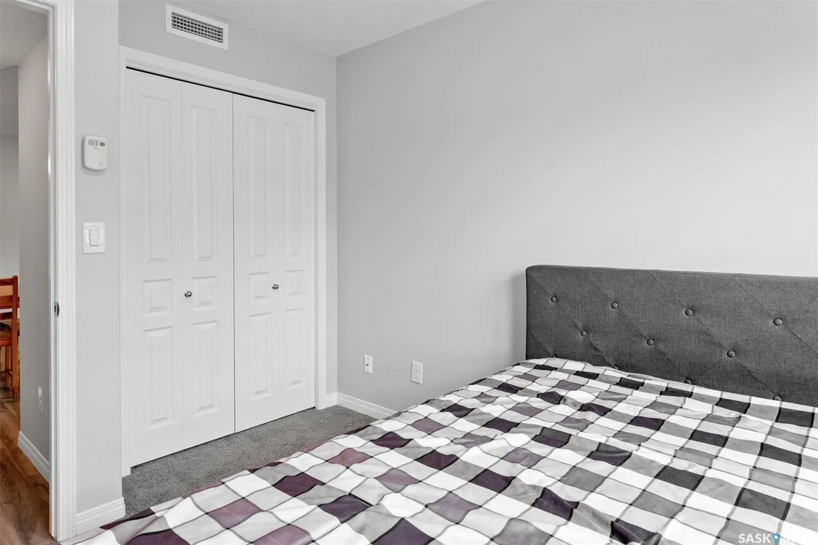 108 Willis CRESCENT, #4206