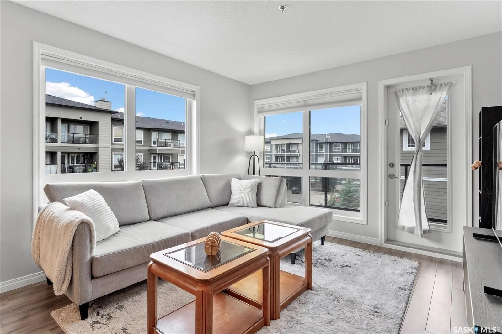 108 Willis CRESCENT, #4206
