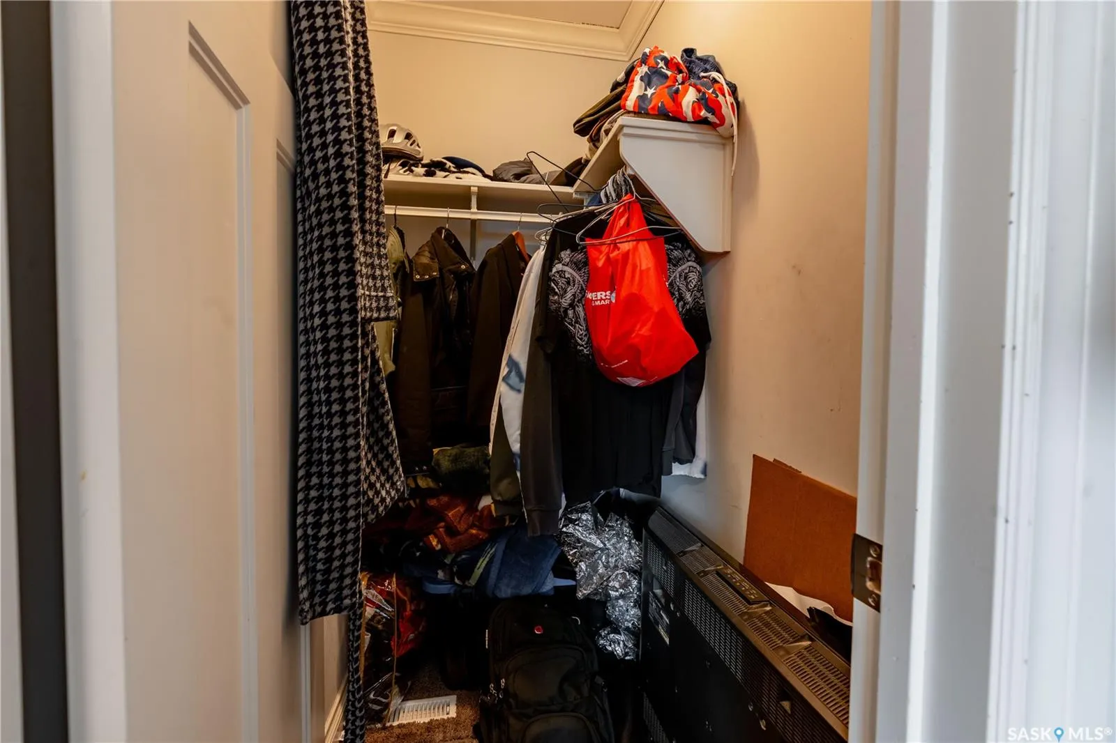 102 Manek ROAD, #310