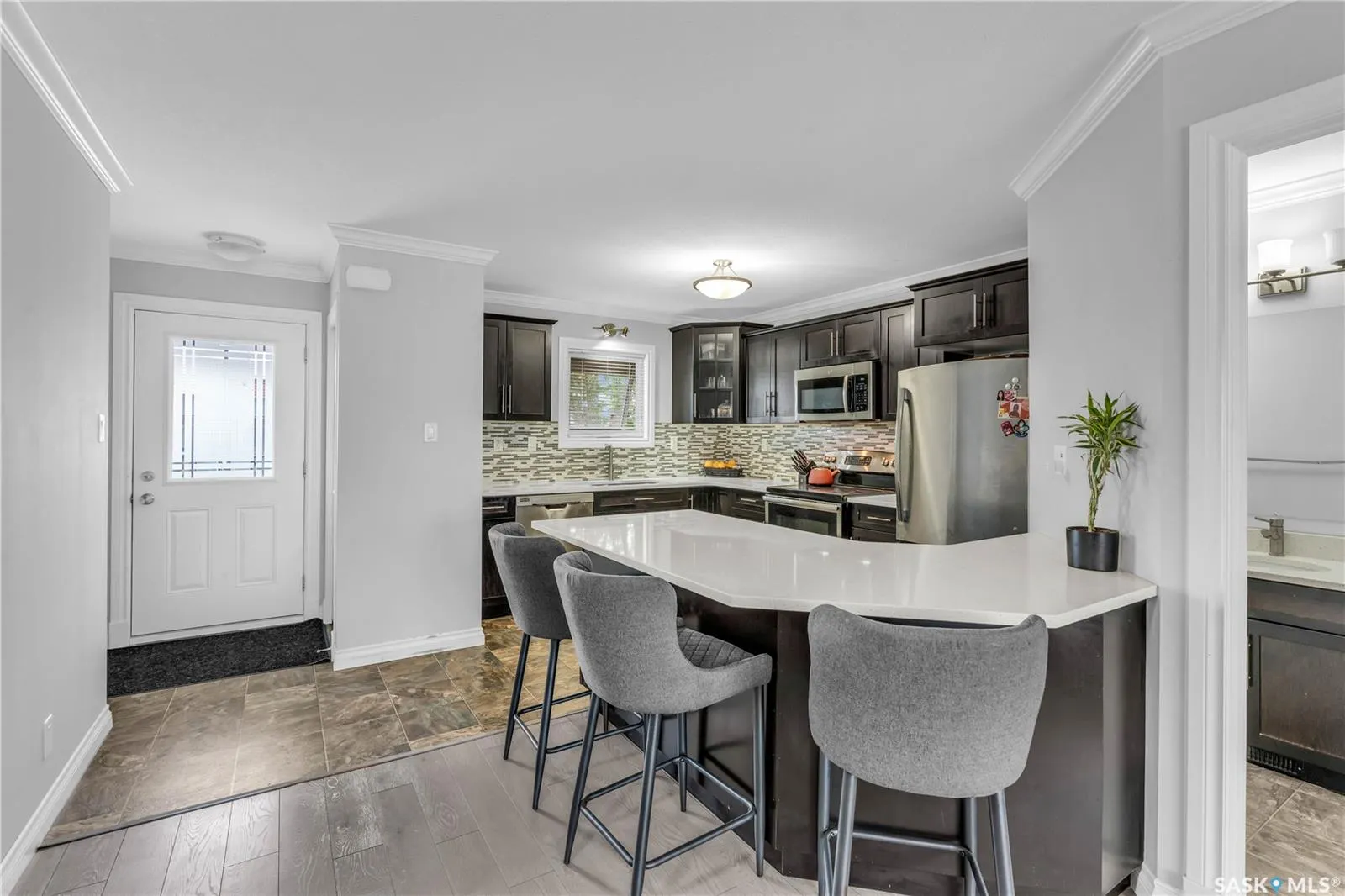 102 Manek ROAD, #310