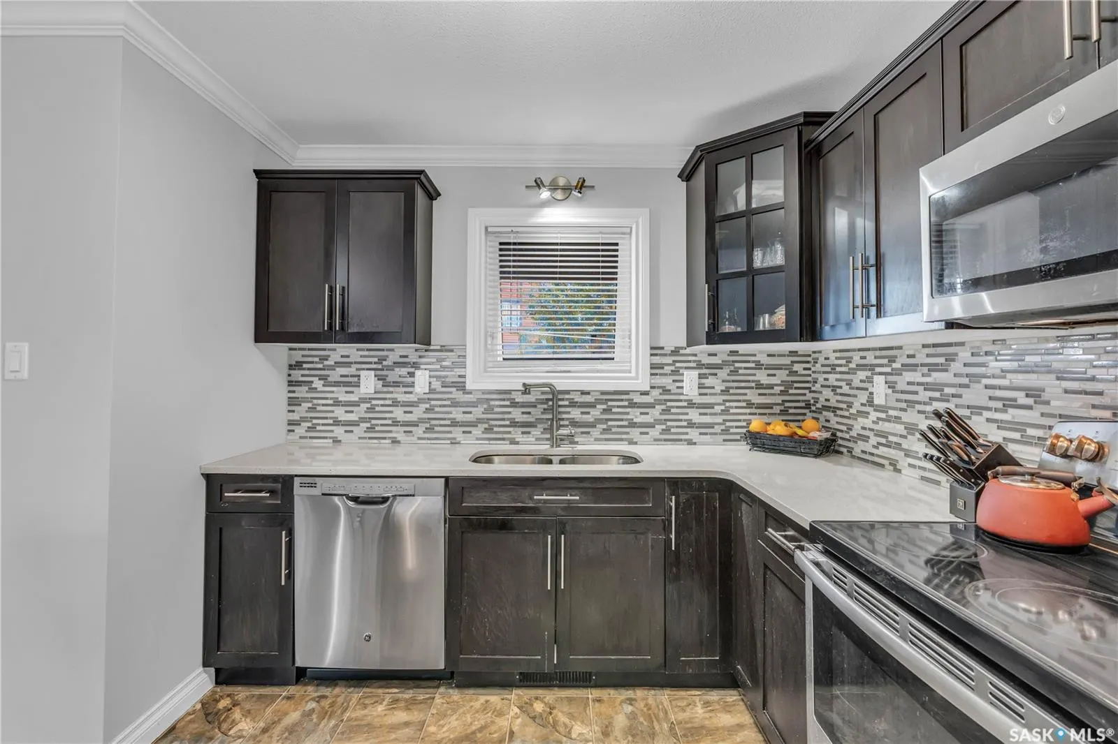 102 Manek ROAD, #310