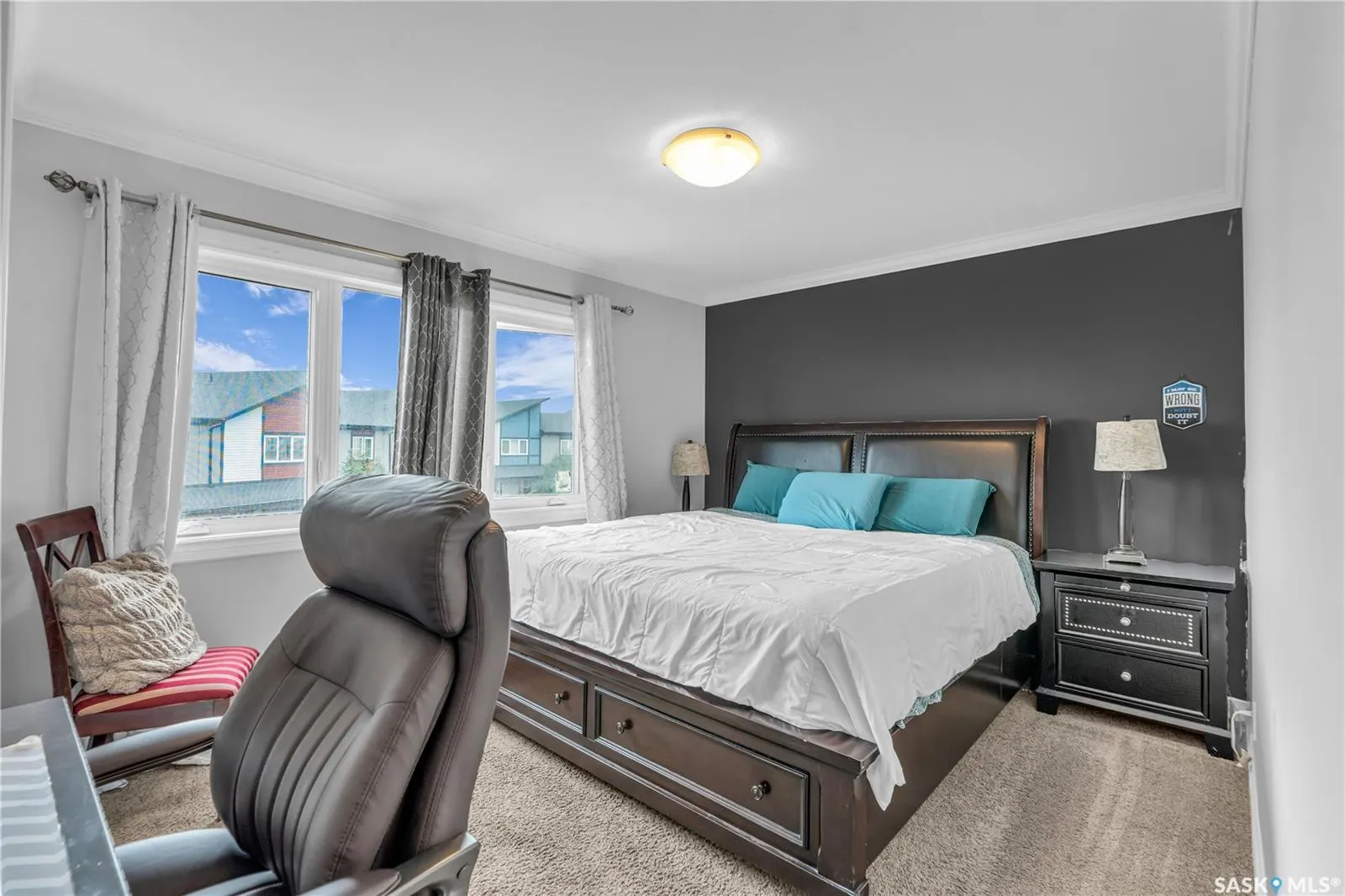 102 Manek ROAD, #310