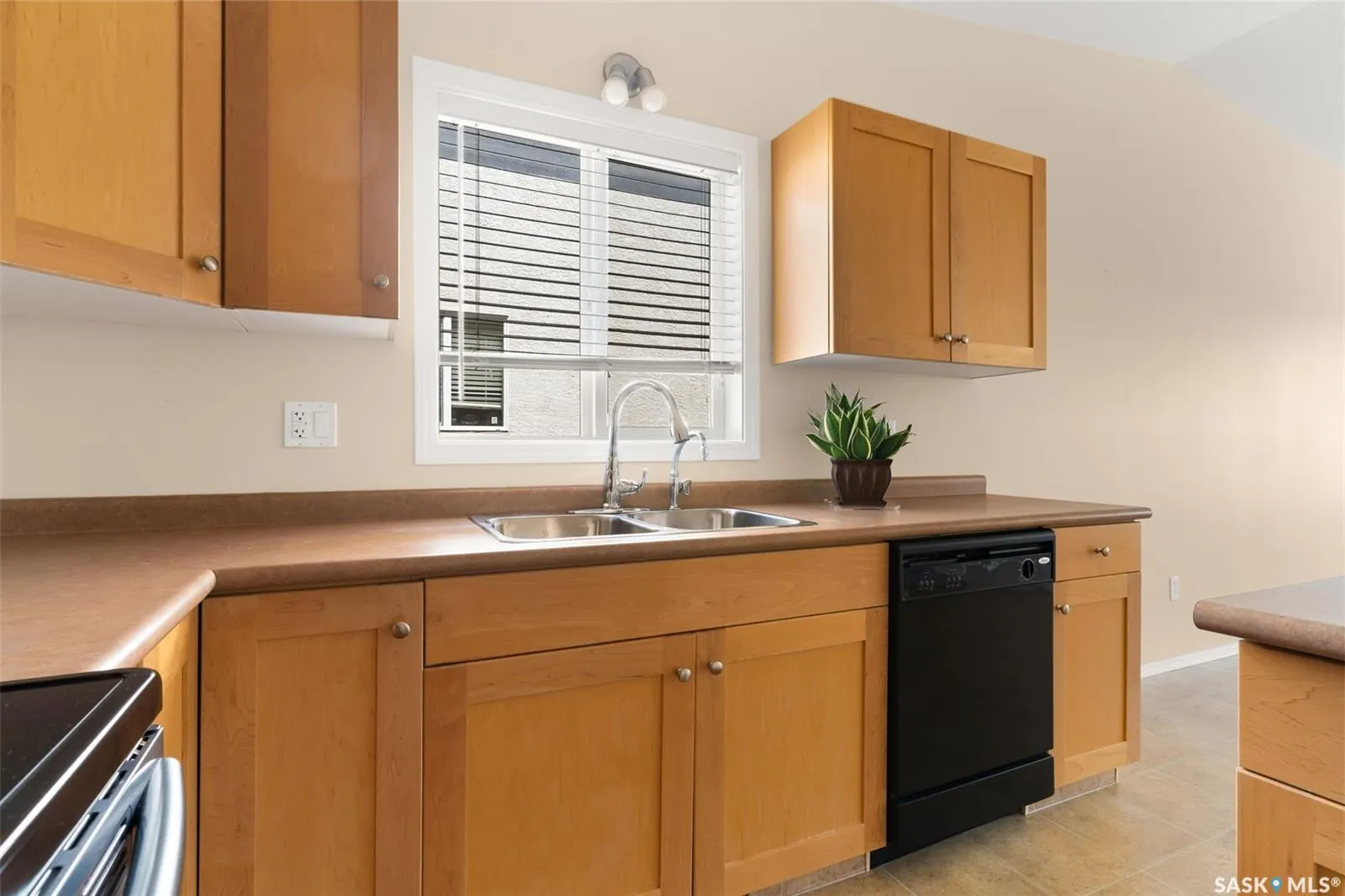 2751 Windsor Park ROAD, #23