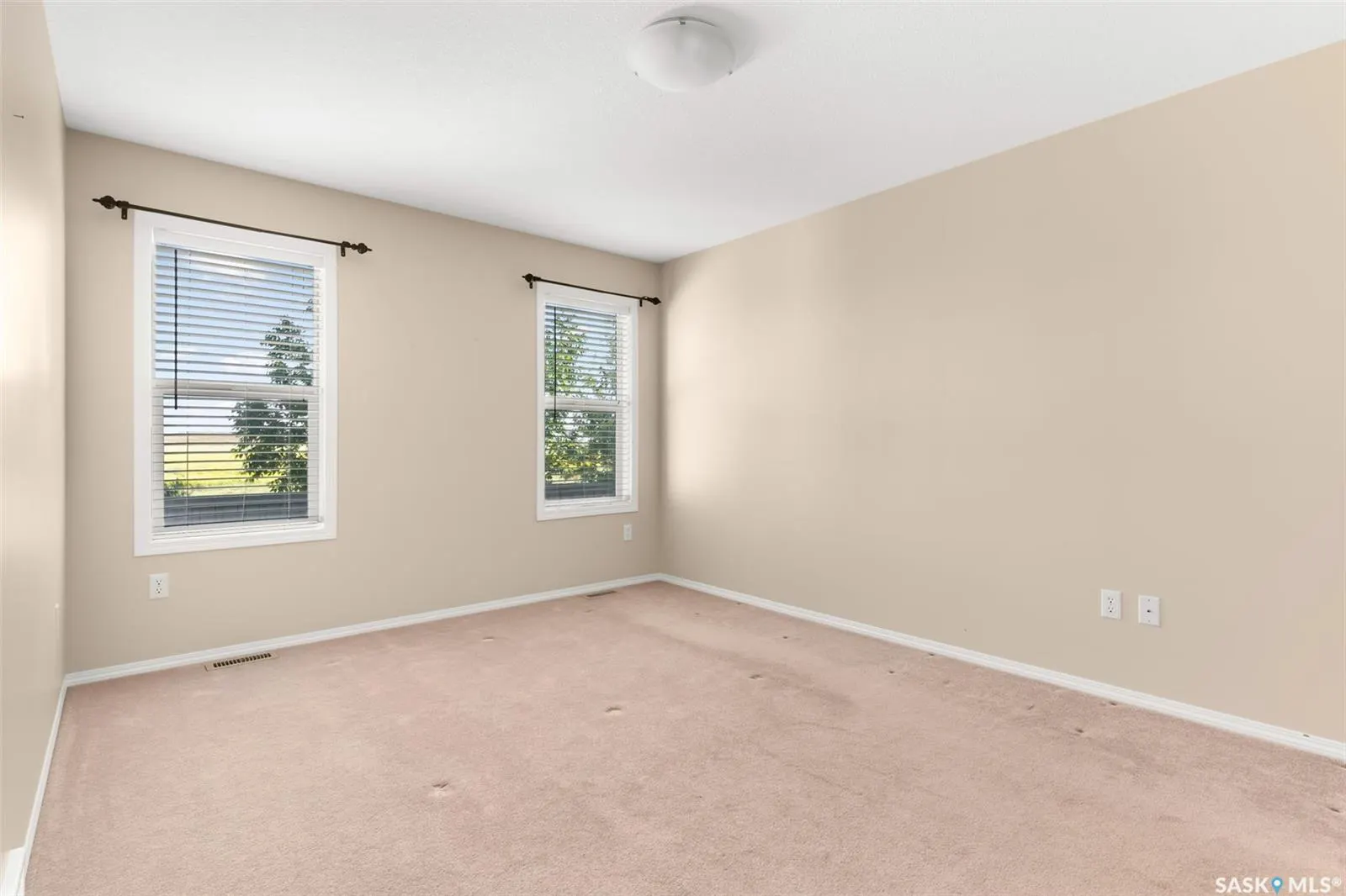 2751 Windsor Park ROAD, #23