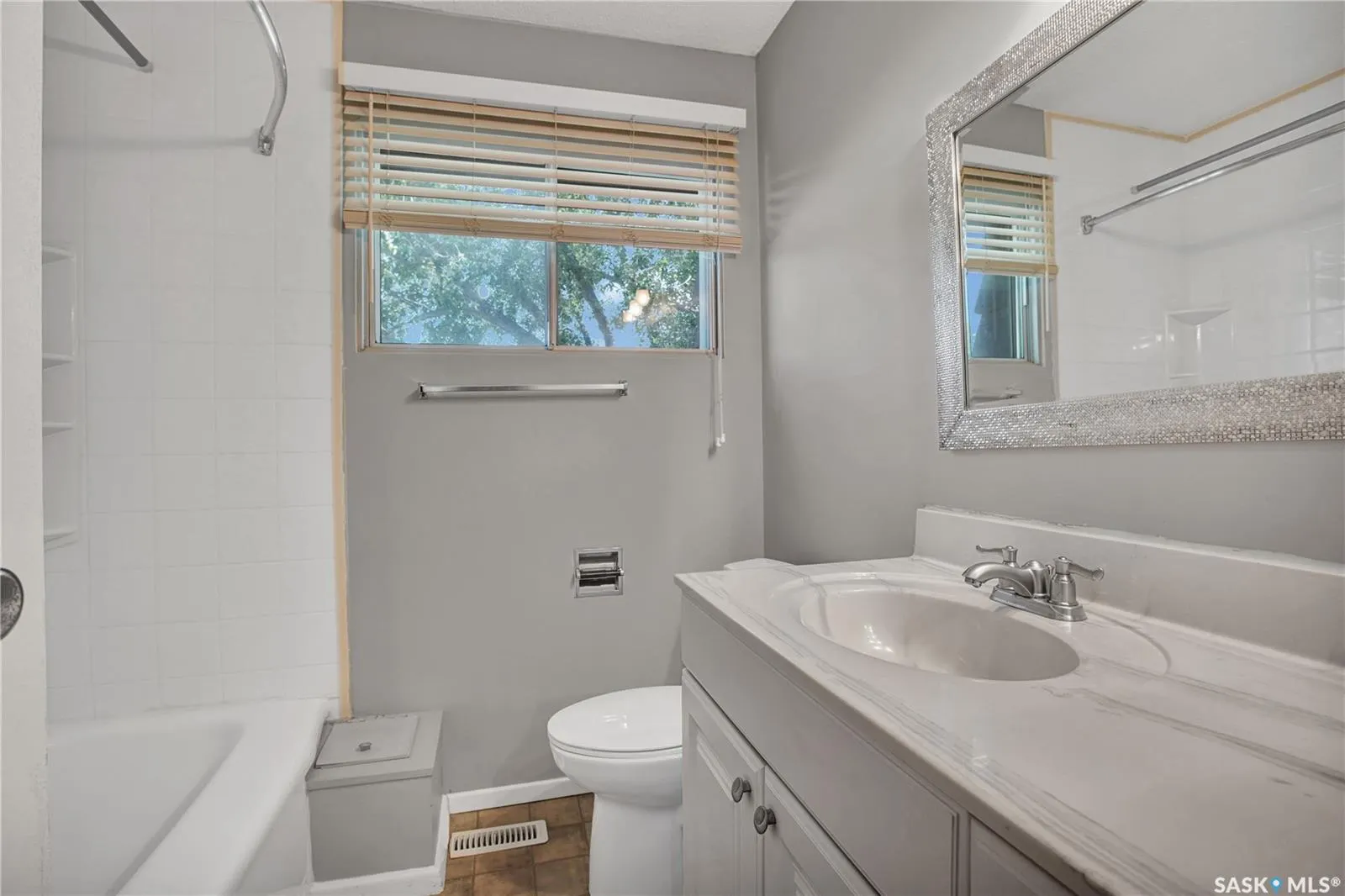 120 Acadia DRIVE, #60