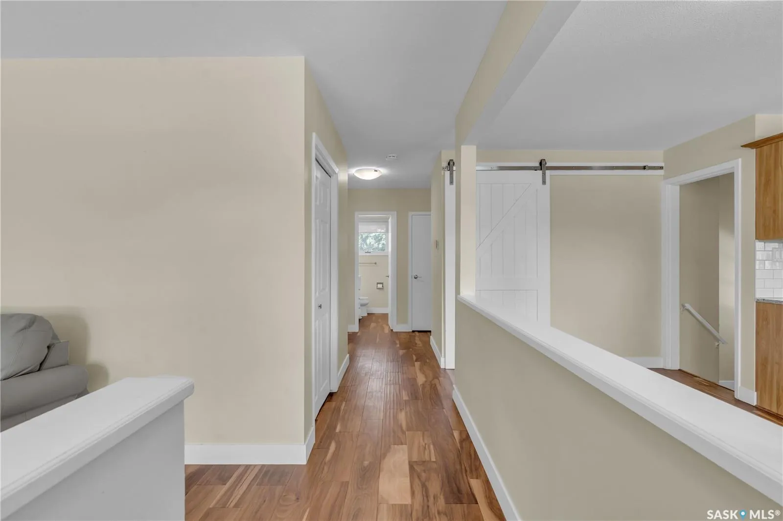 100 2nd AVENUE W, #Ave