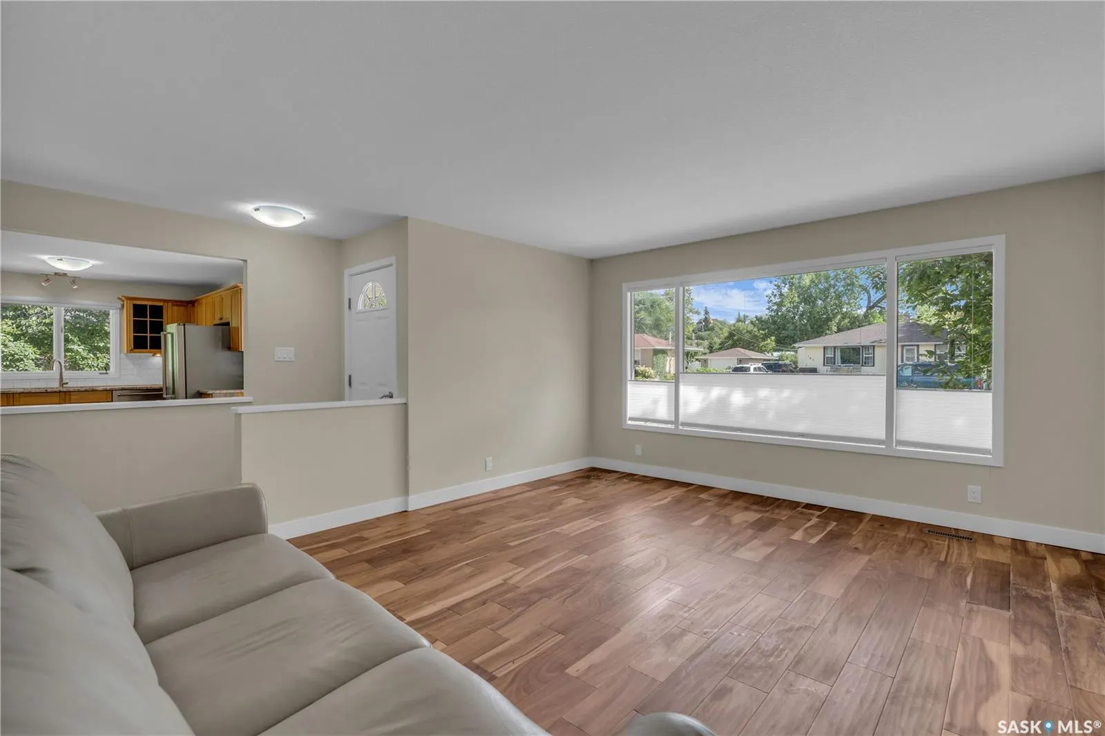 100 2nd AVENUE W, #Ave