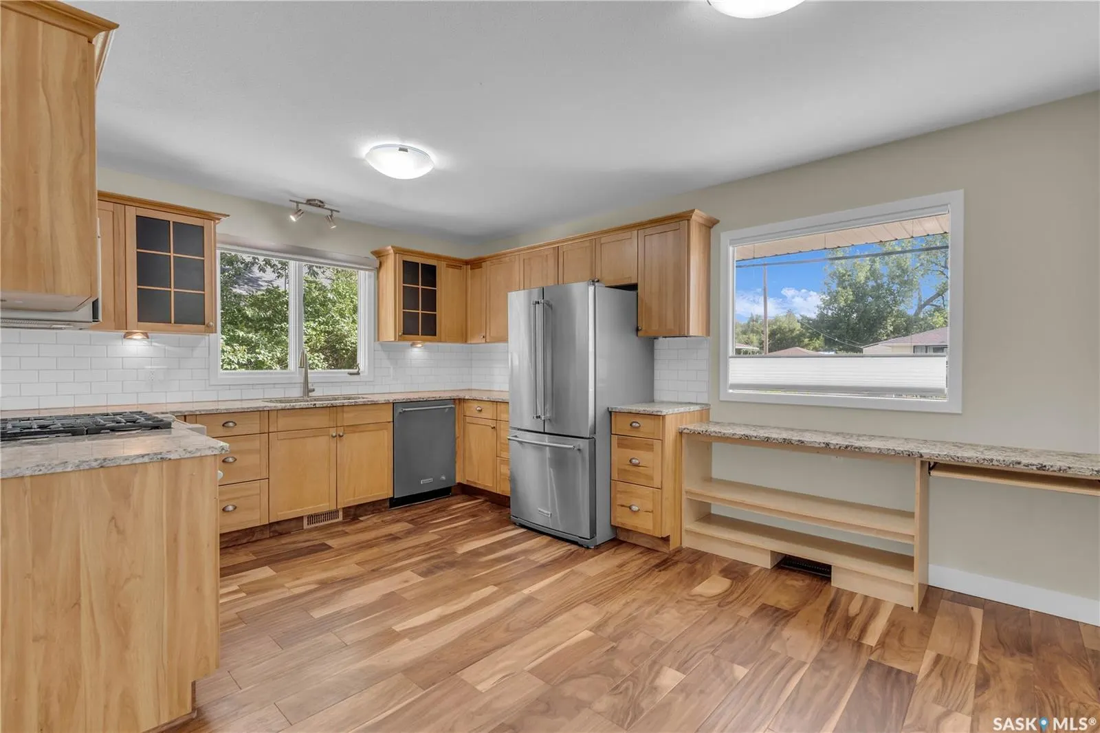 100 2nd AVENUE W, #Ave