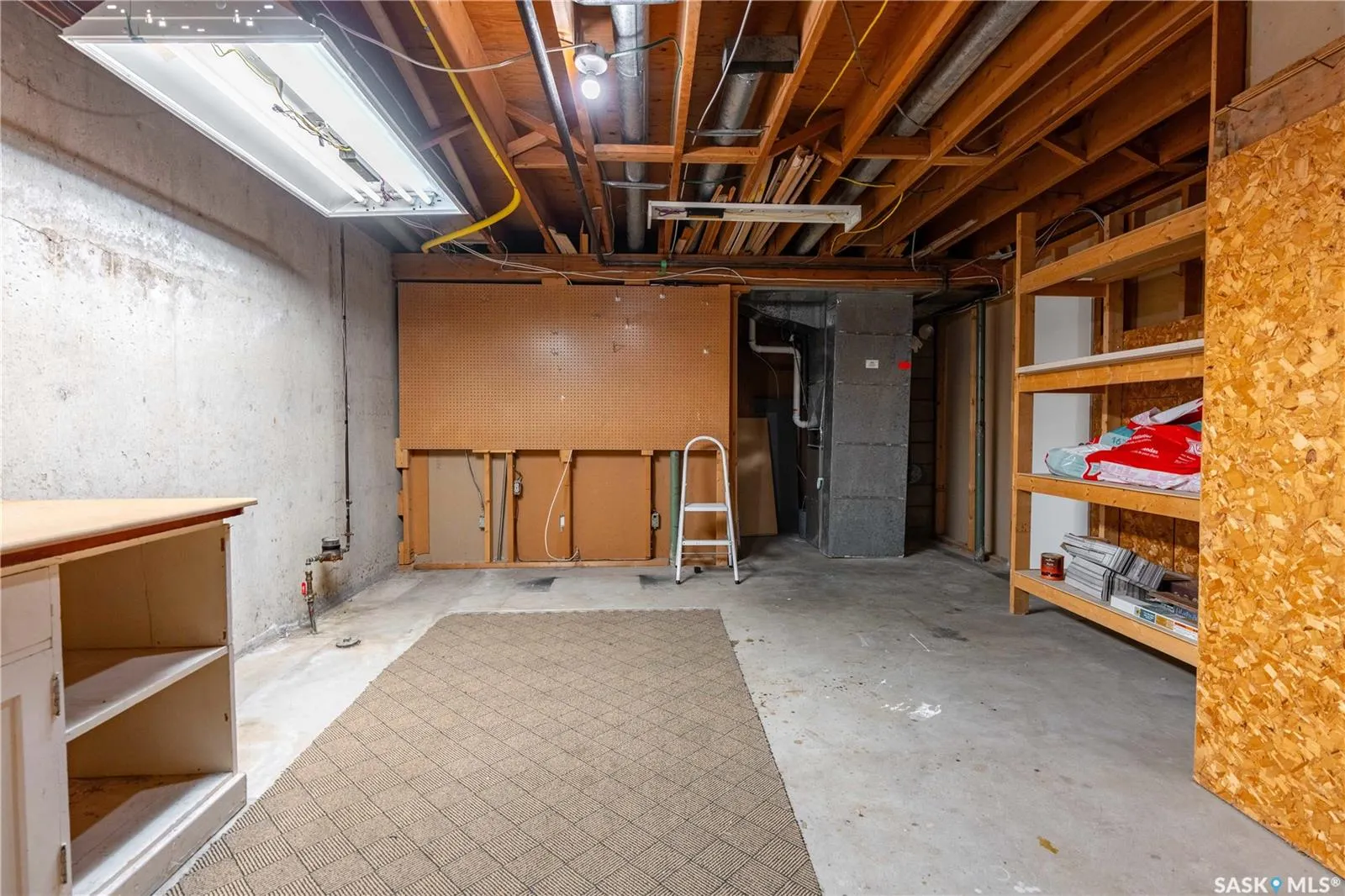 100 2nd AVENUE W, #Ave
