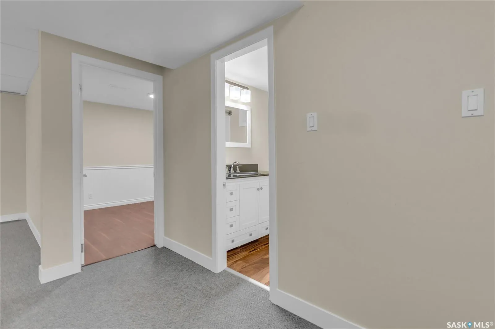 100 2nd AVENUE W, #Ave