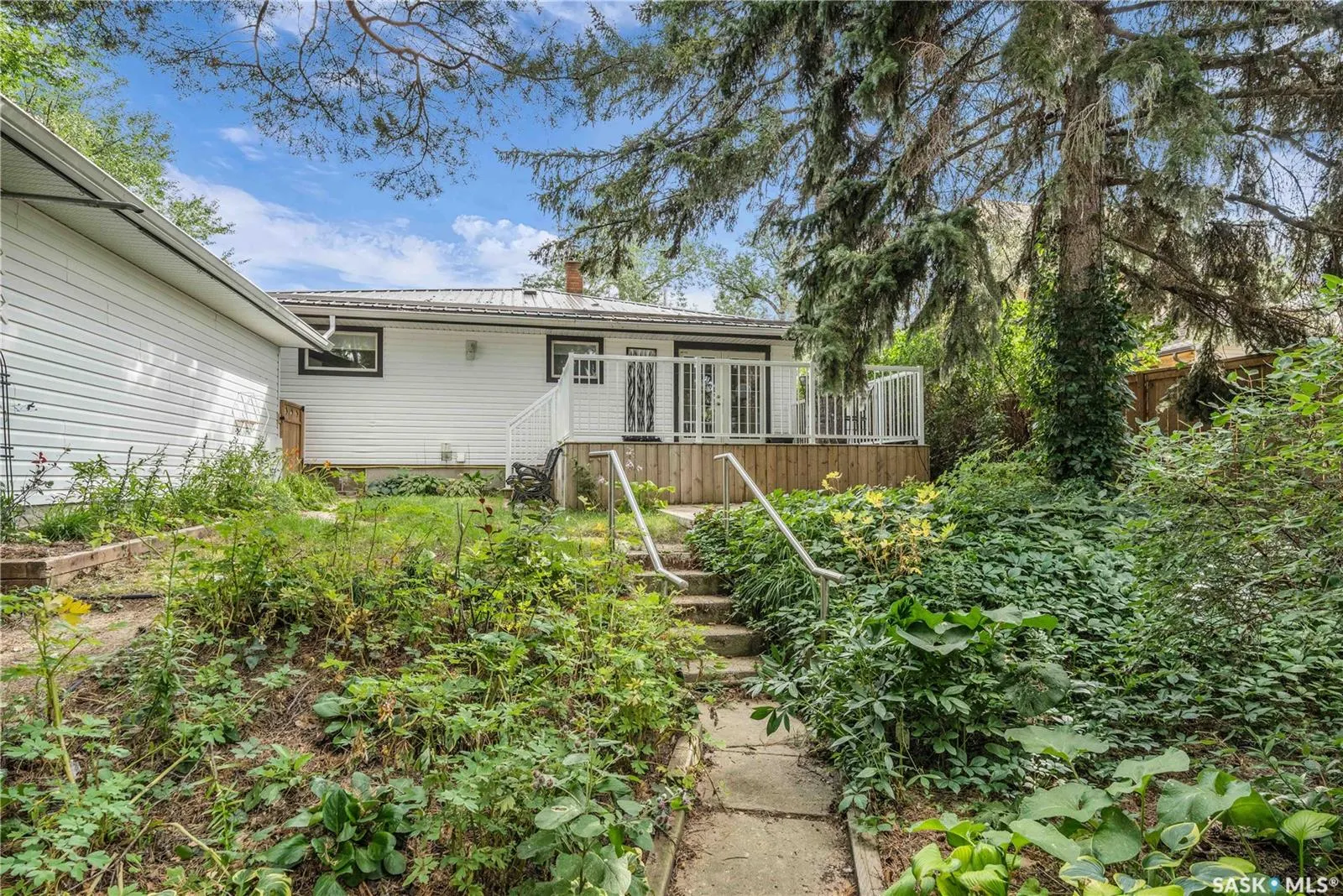 100 2nd AVENUE W, #Ave