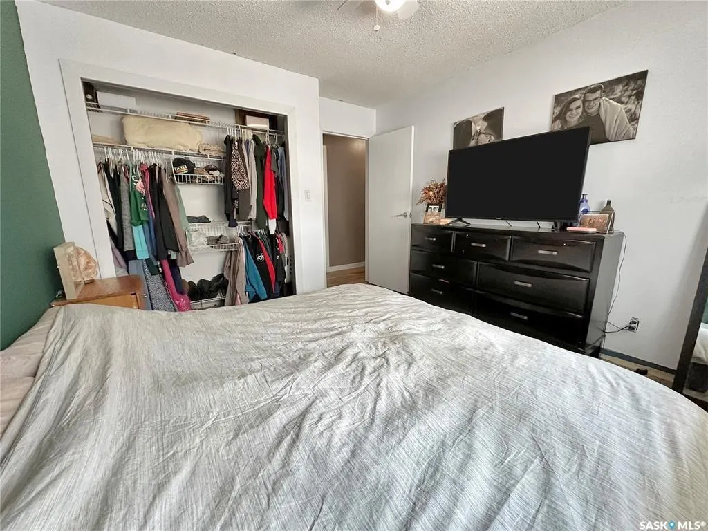 219 4th AVENUE