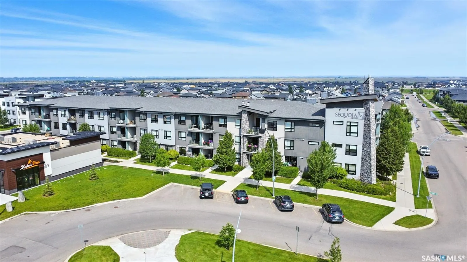 235 Evergreen SQUARE, #113