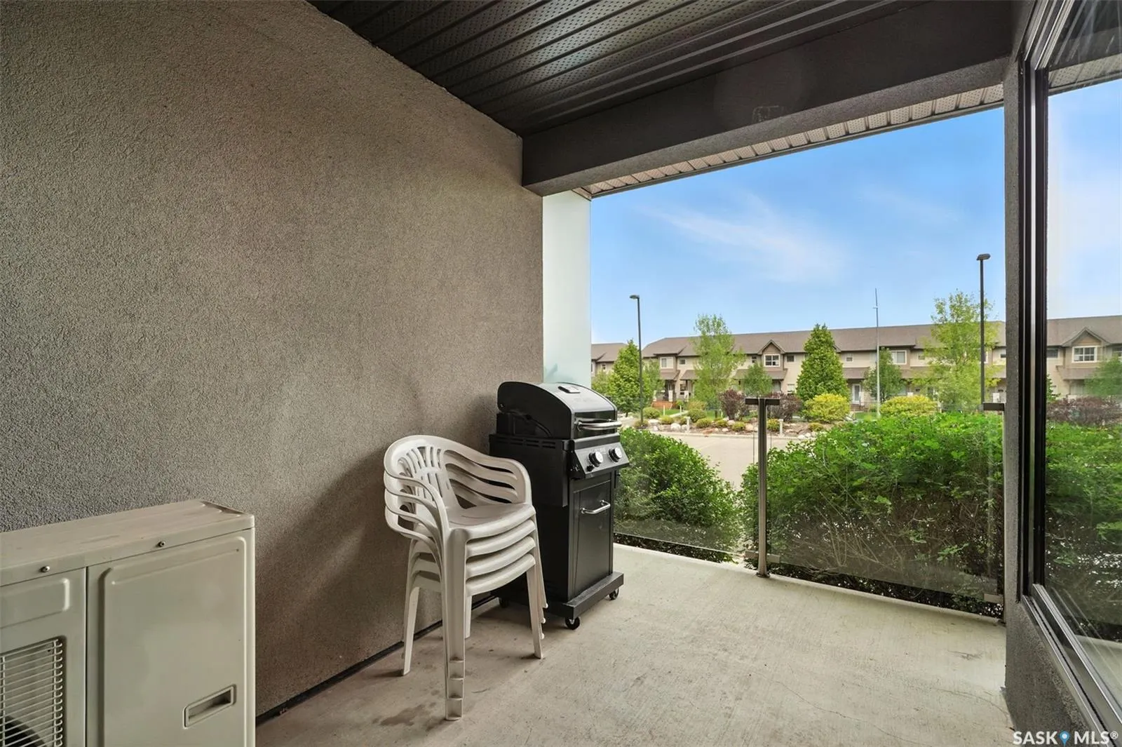 235 Evergreen SQUARE, #113