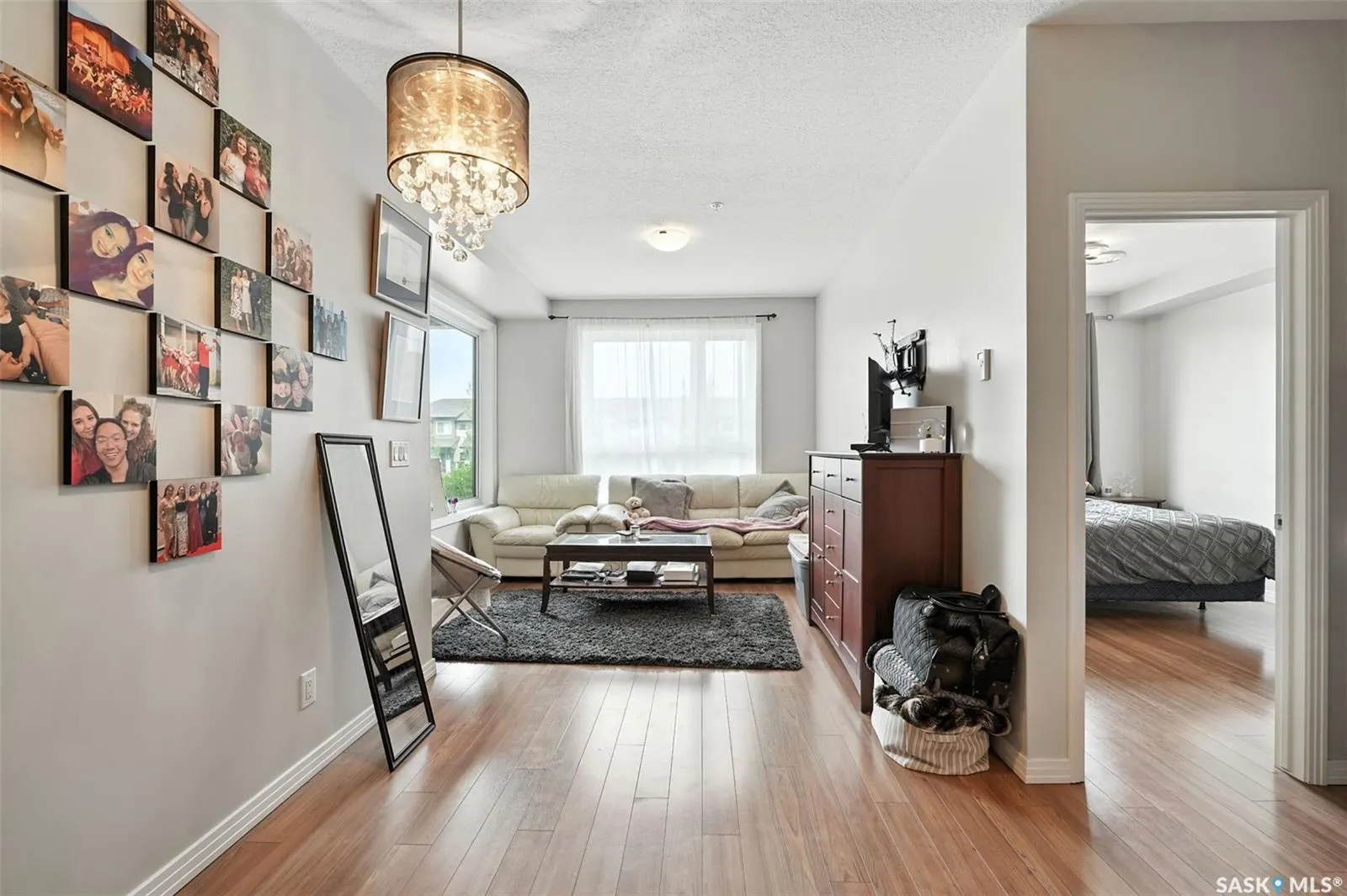 235 Evergreen SQUARE, #113