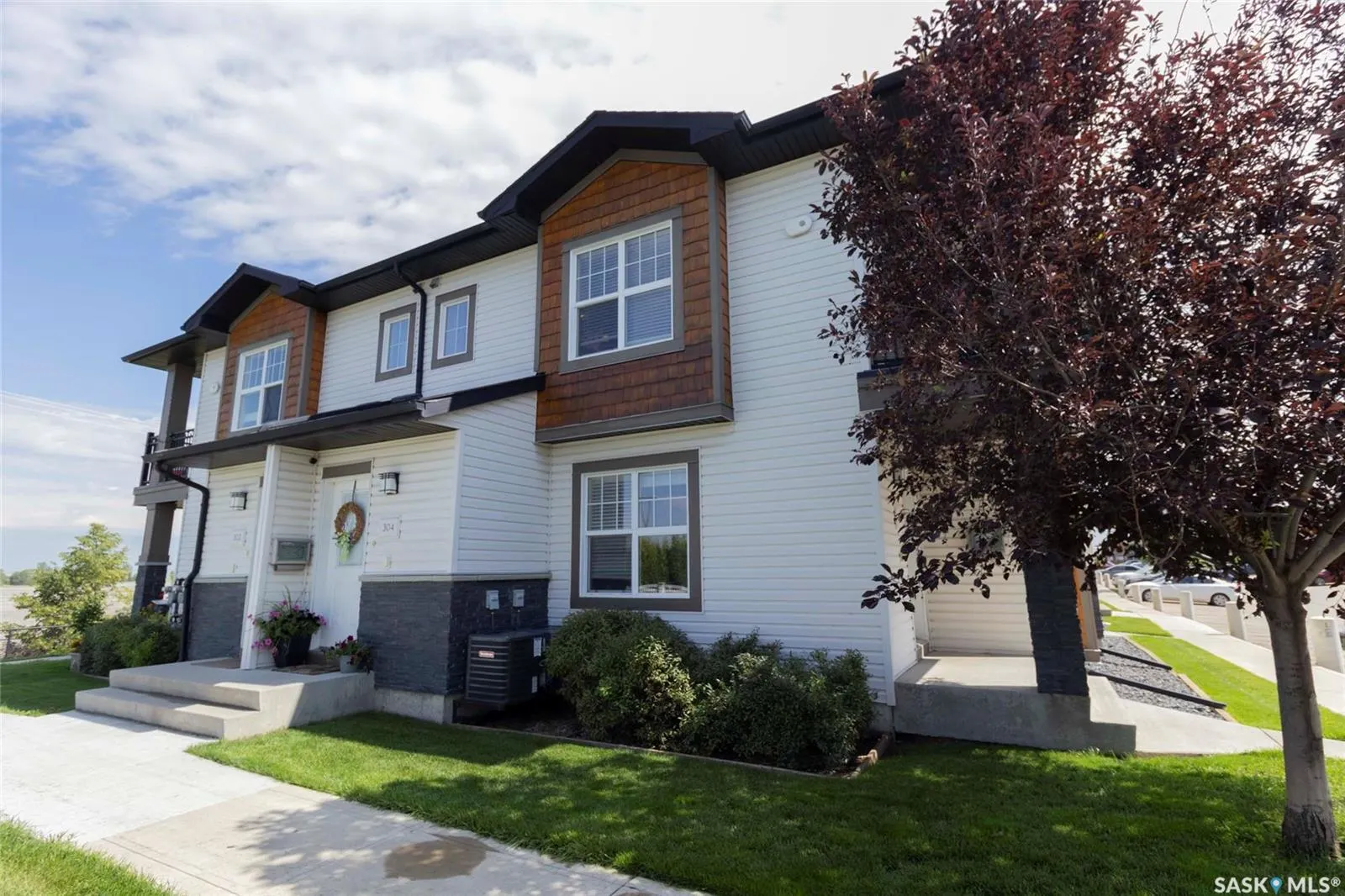 1015 Patrick CRESCENT, #304