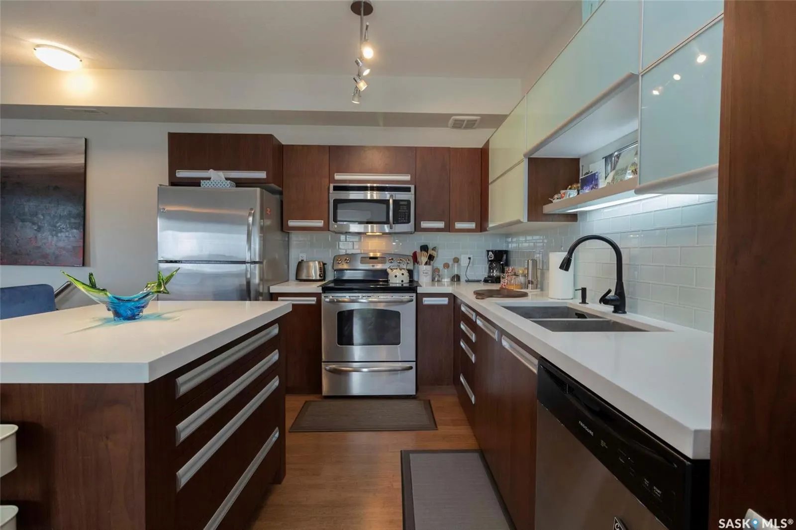 1015 Patrick CRESCENT, #304