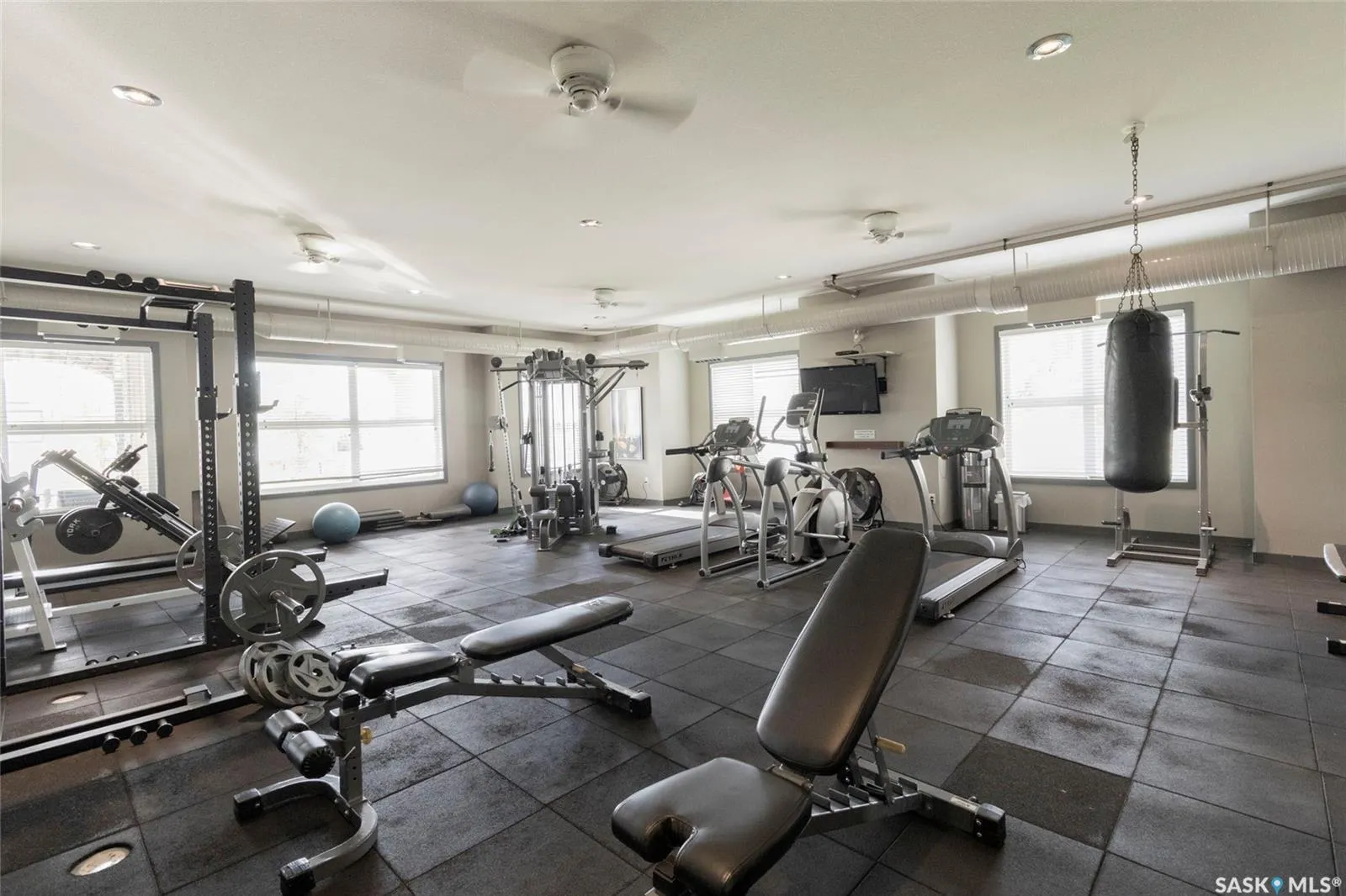 1015 Patrick CRESCENT, #304