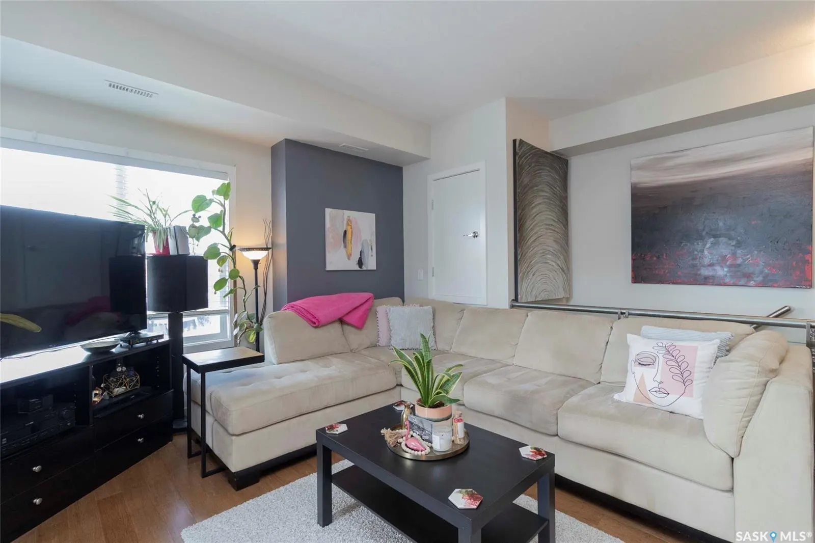 1015 Patrick CRESCENT, #304