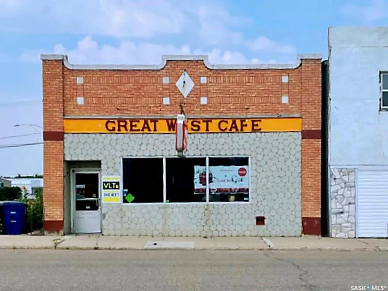 116 Main STREET