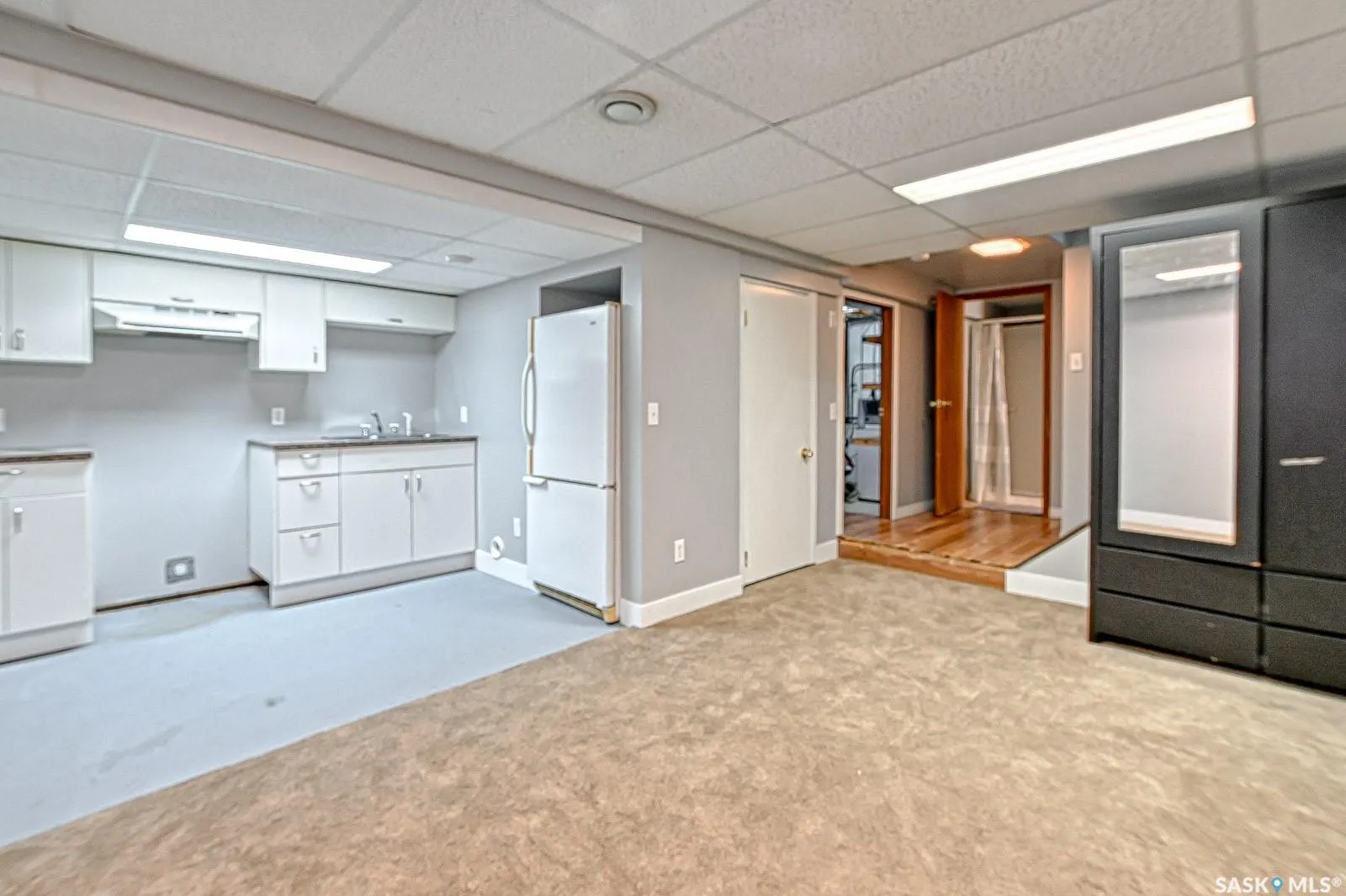 4220 Castle ROAD, #J