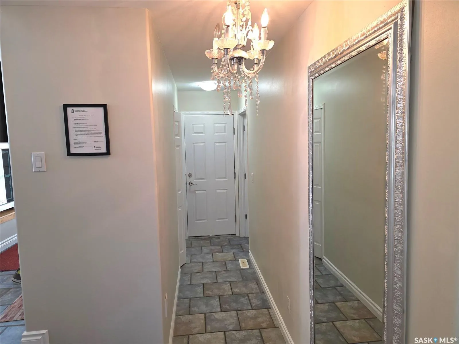 306 Blackthorn CRESCENT