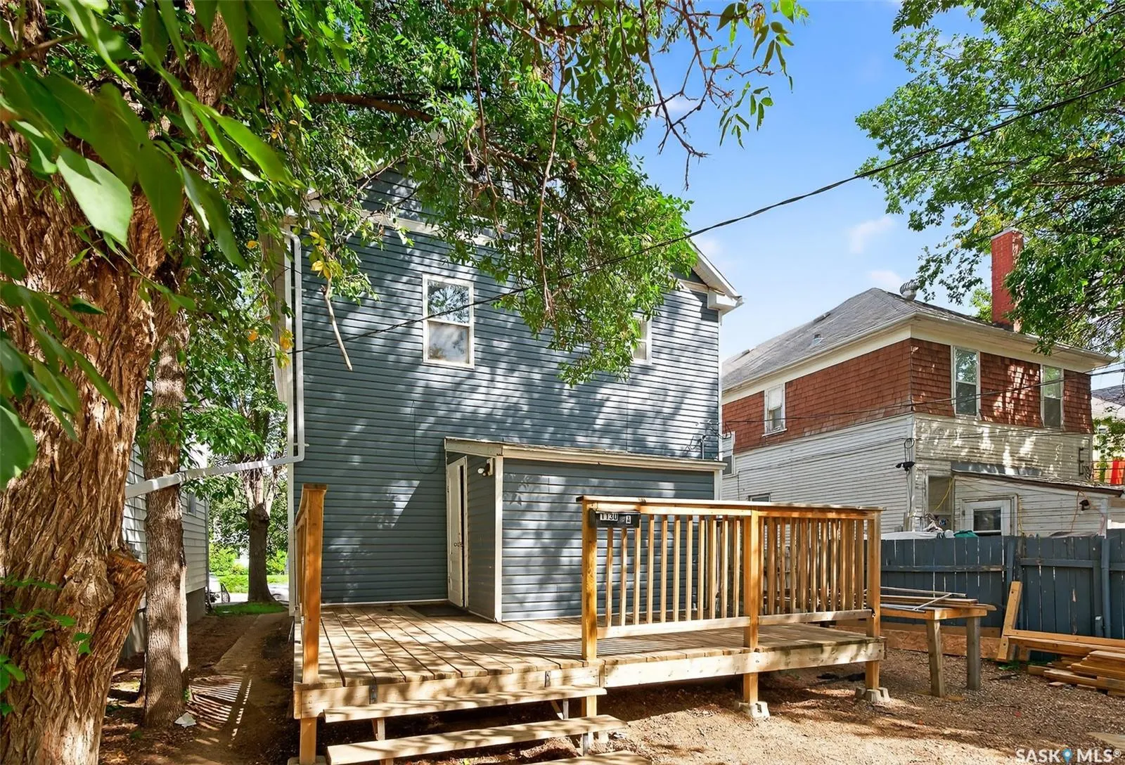 1130 Main STREET N