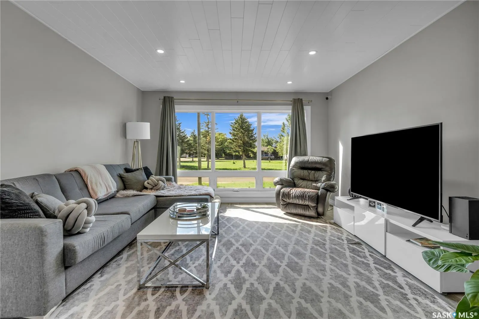 106 Wood CRESCENT