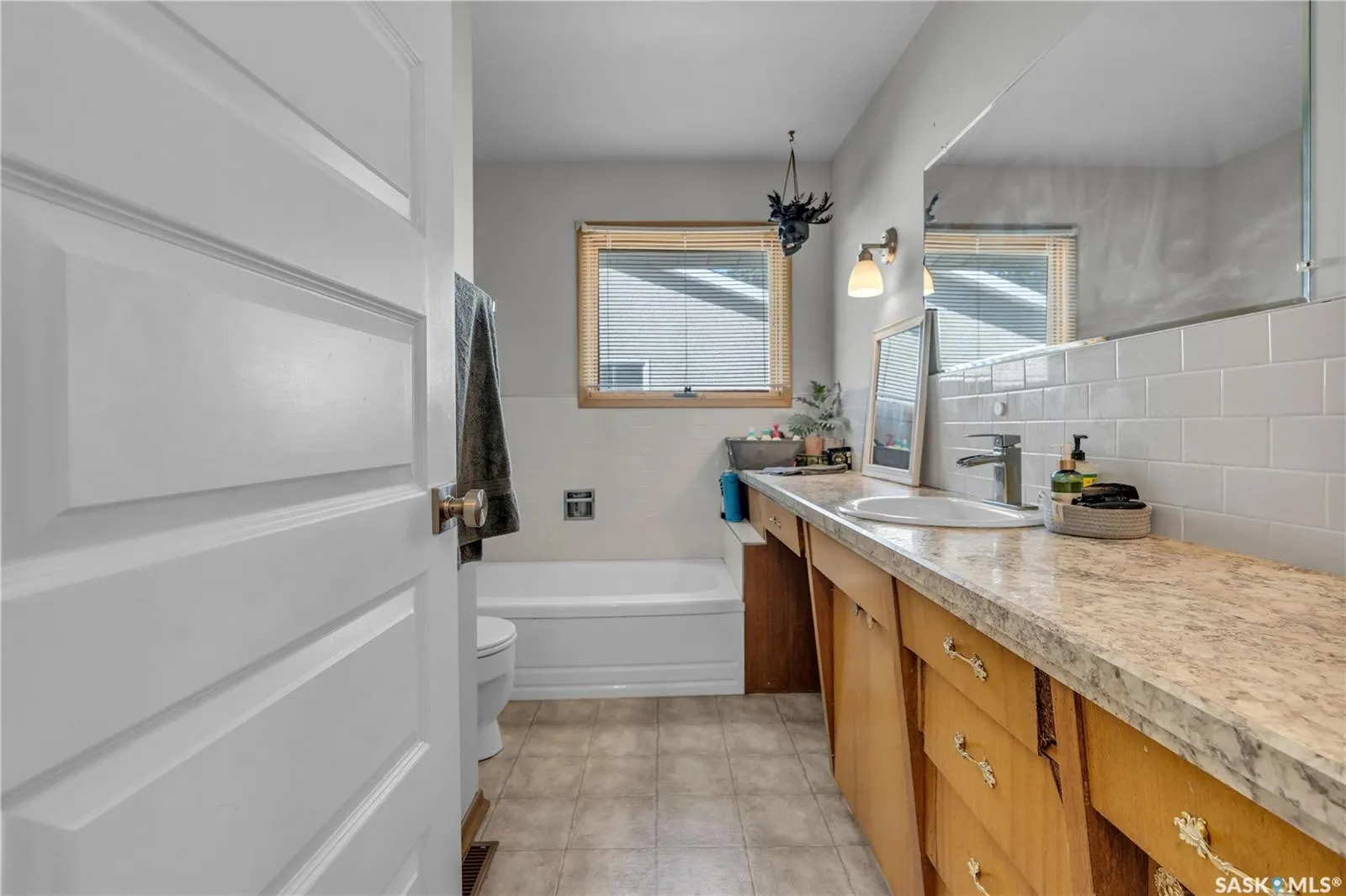 106 Wood CRESCENT