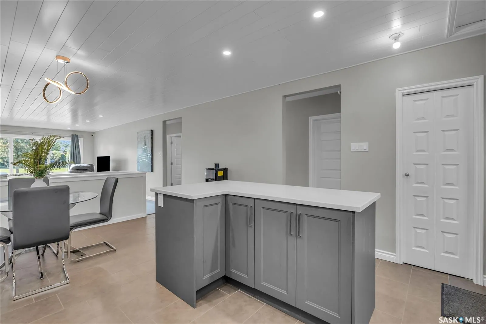 106 Wood CRESCENT