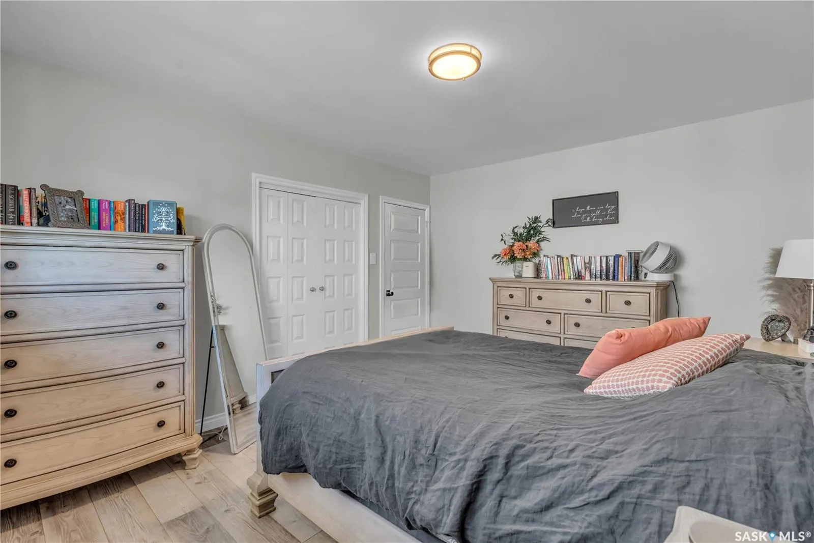 106 Wood CRESCENT