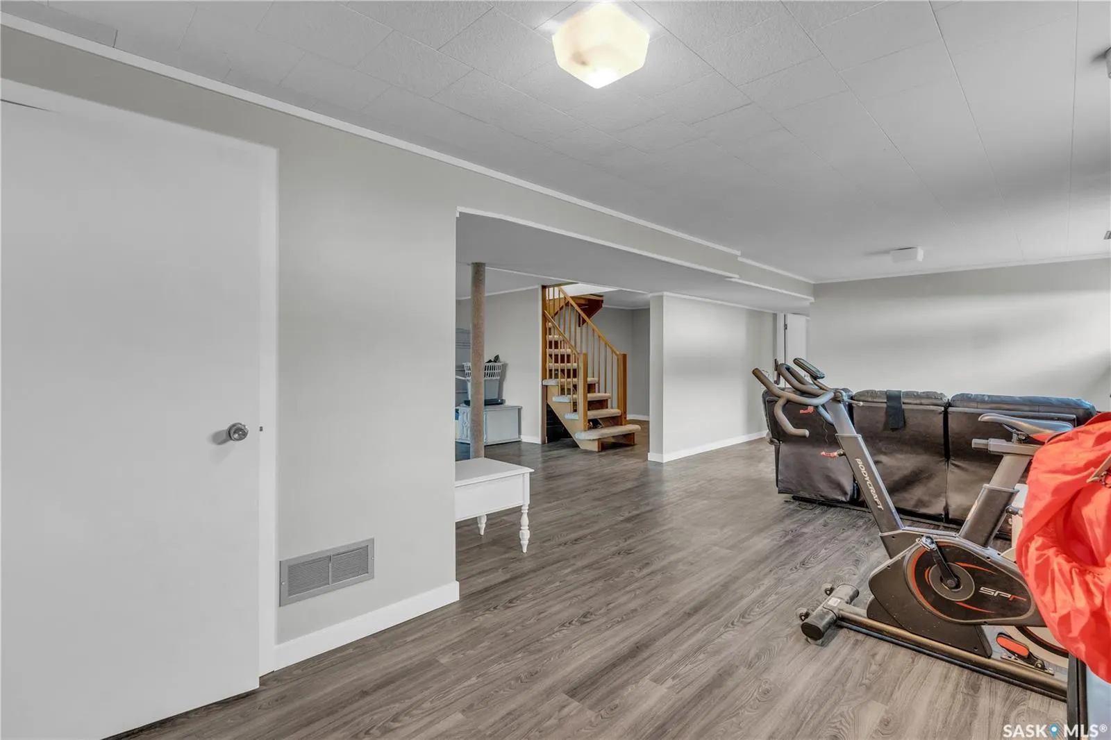 106 Wood CRESCENT