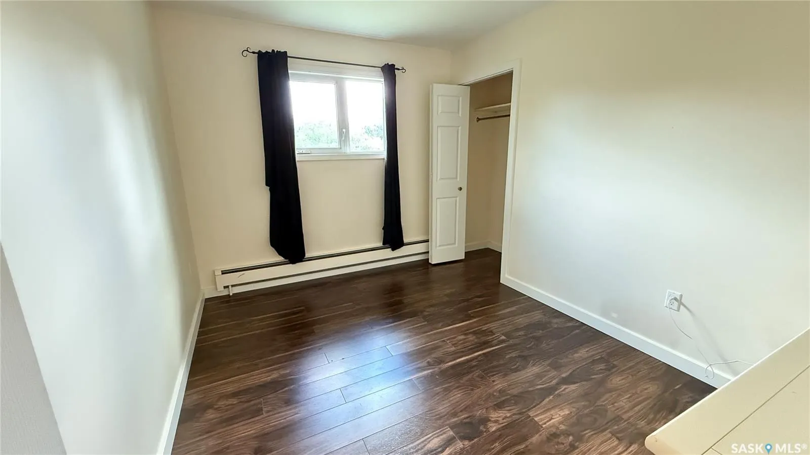 320 1st STREET E, ##1-4