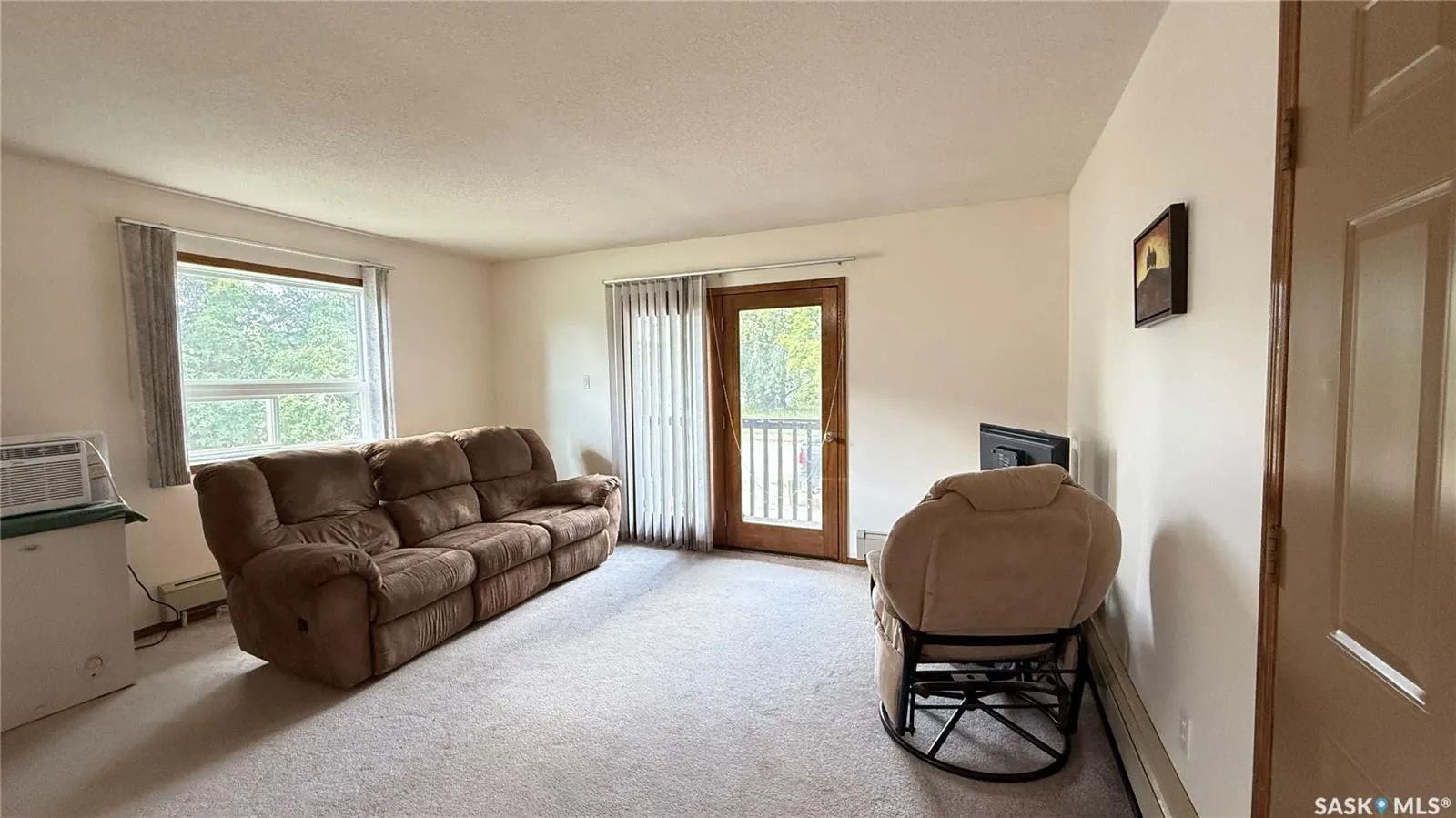 320 1st STREET E, ##1-4