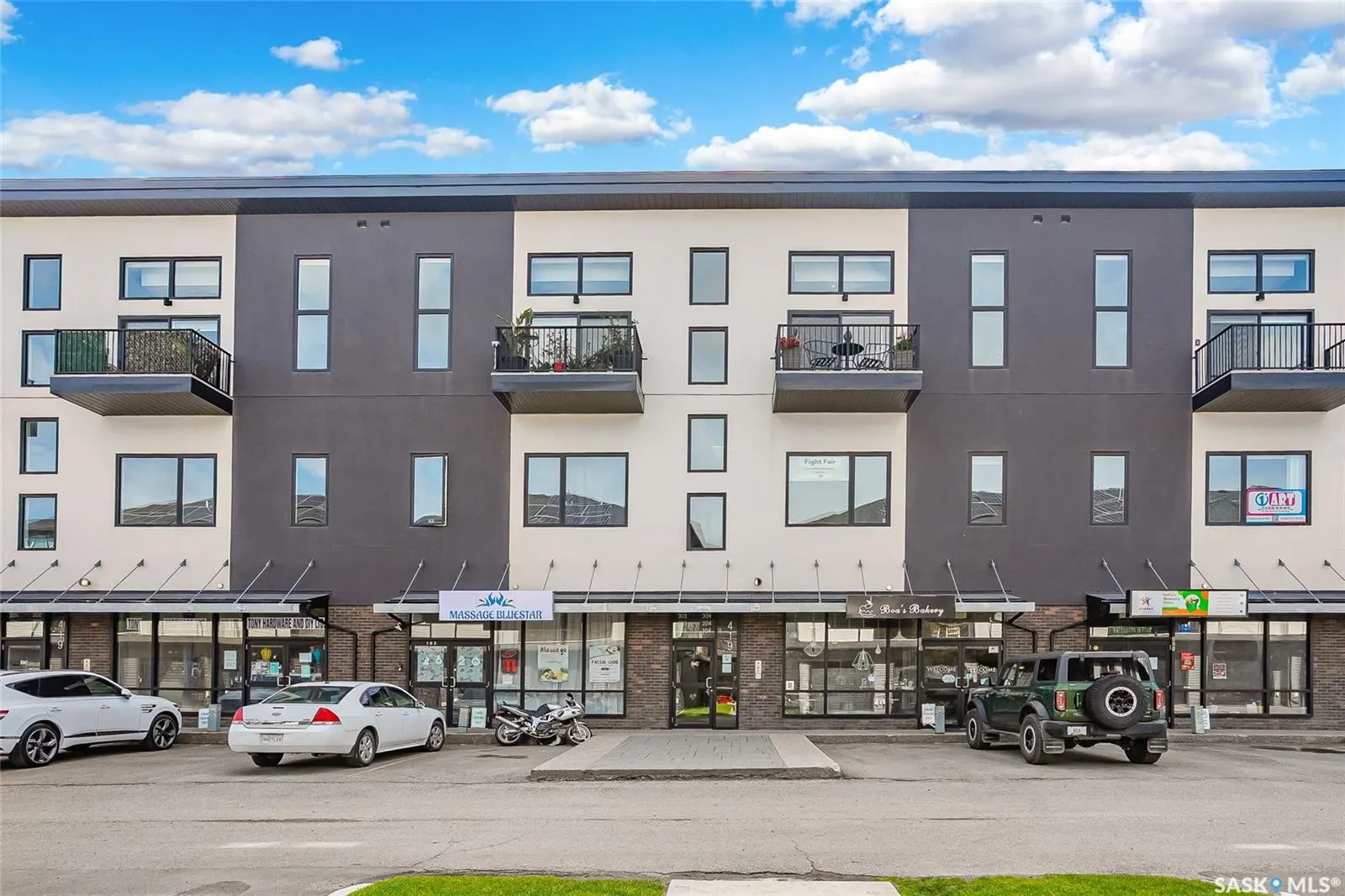 419 Willowgrove SQUARE, #304