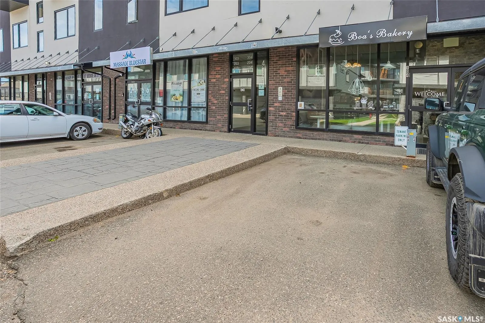 419 Willowgrove SQUARE, #304