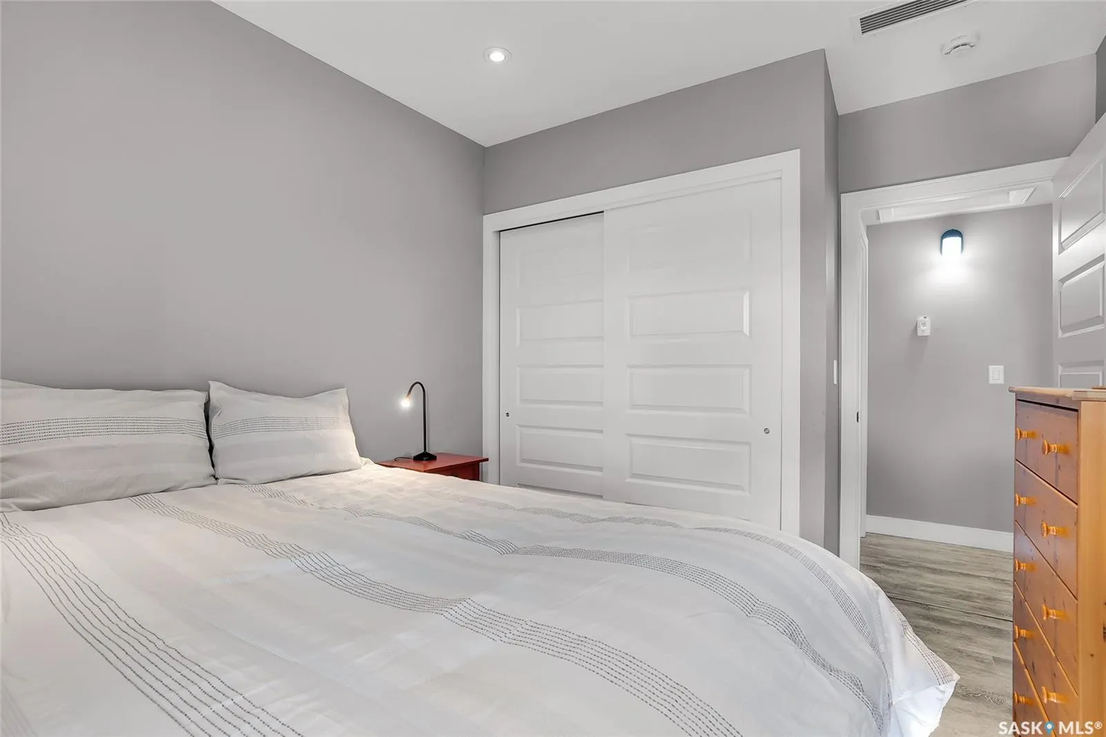 419 Willowgrove SQUARE, #304