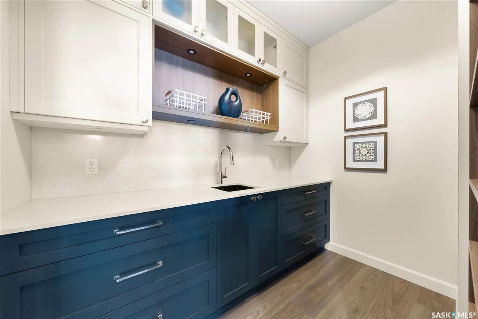 4201 Elderberry CRESCENT