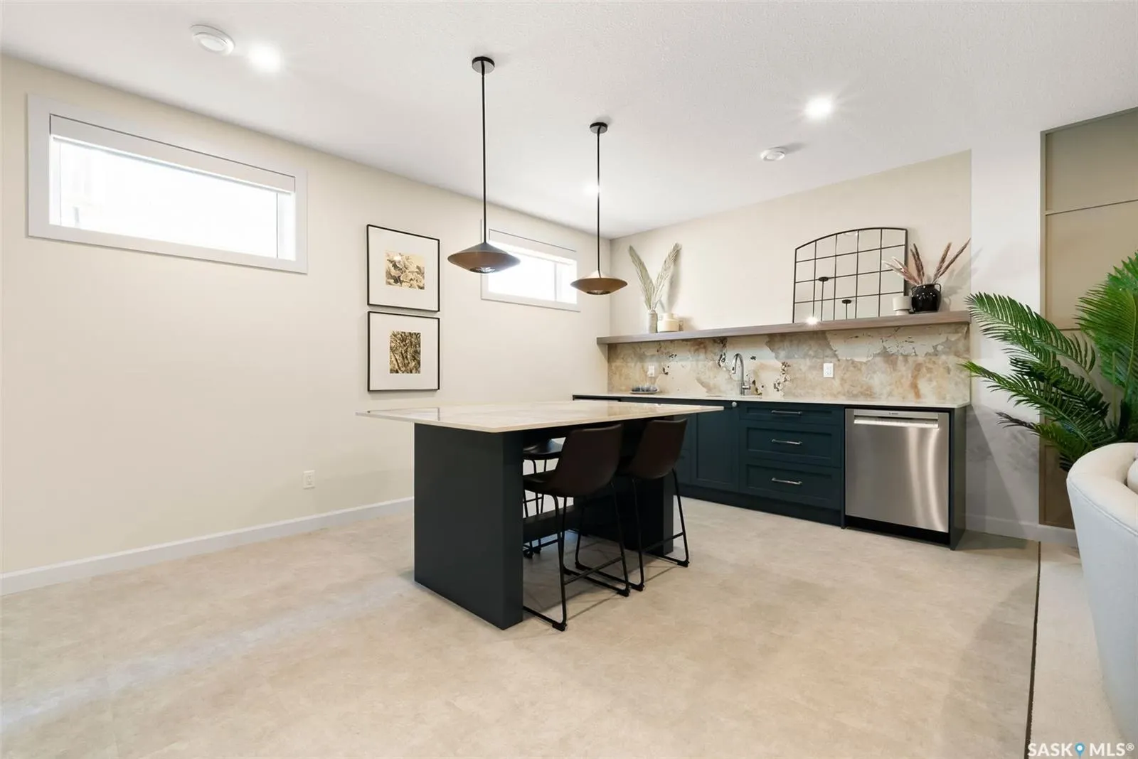 4201 Elderberry CRESCENT