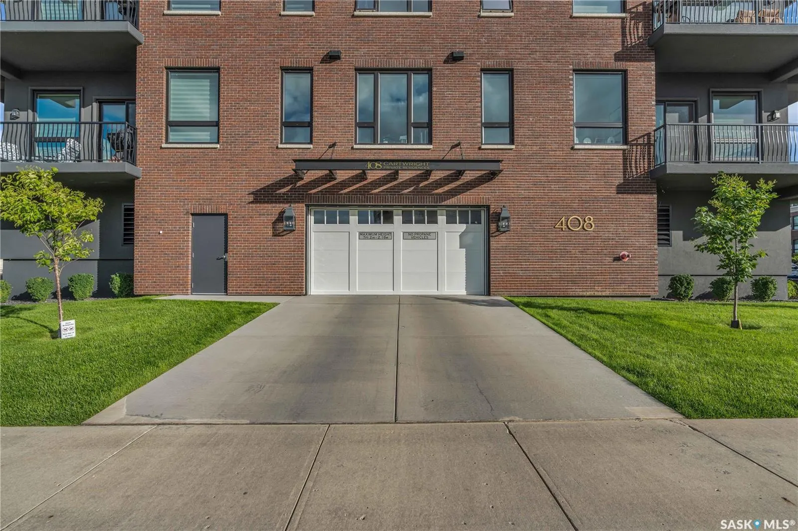 408 Cartwright STREET, #101