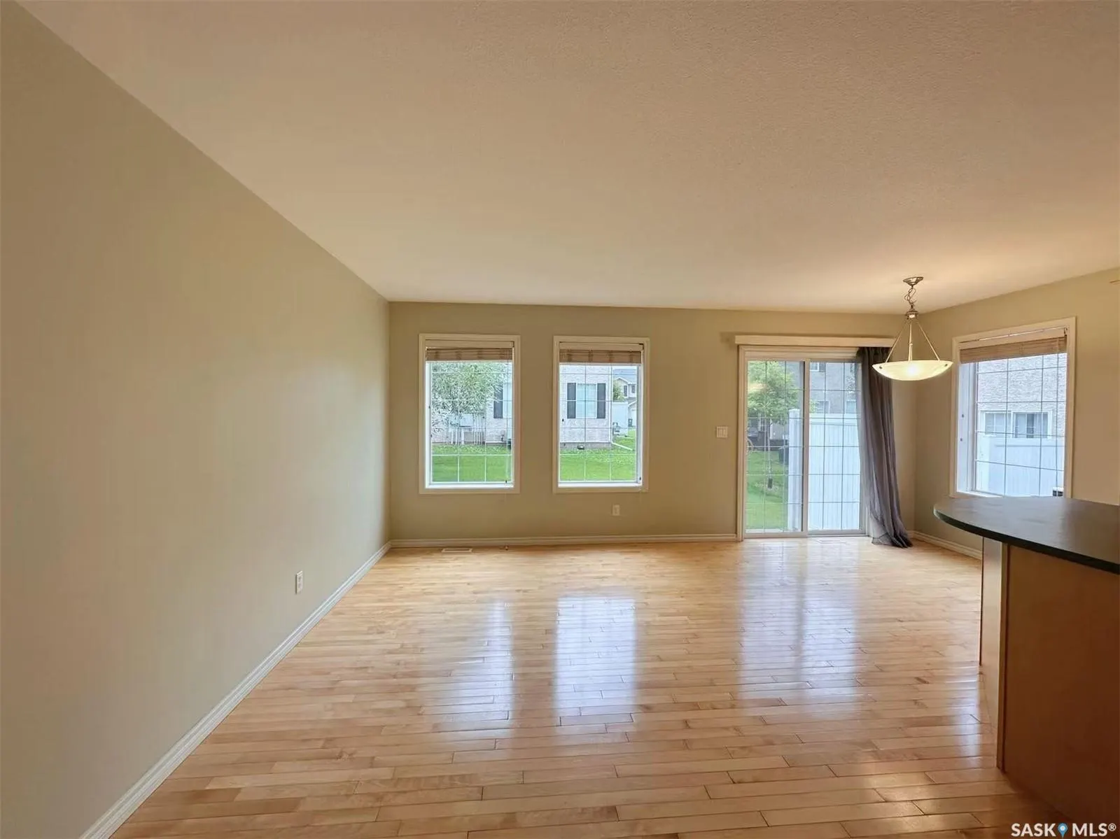 127 Banyan CRESCENT, #32