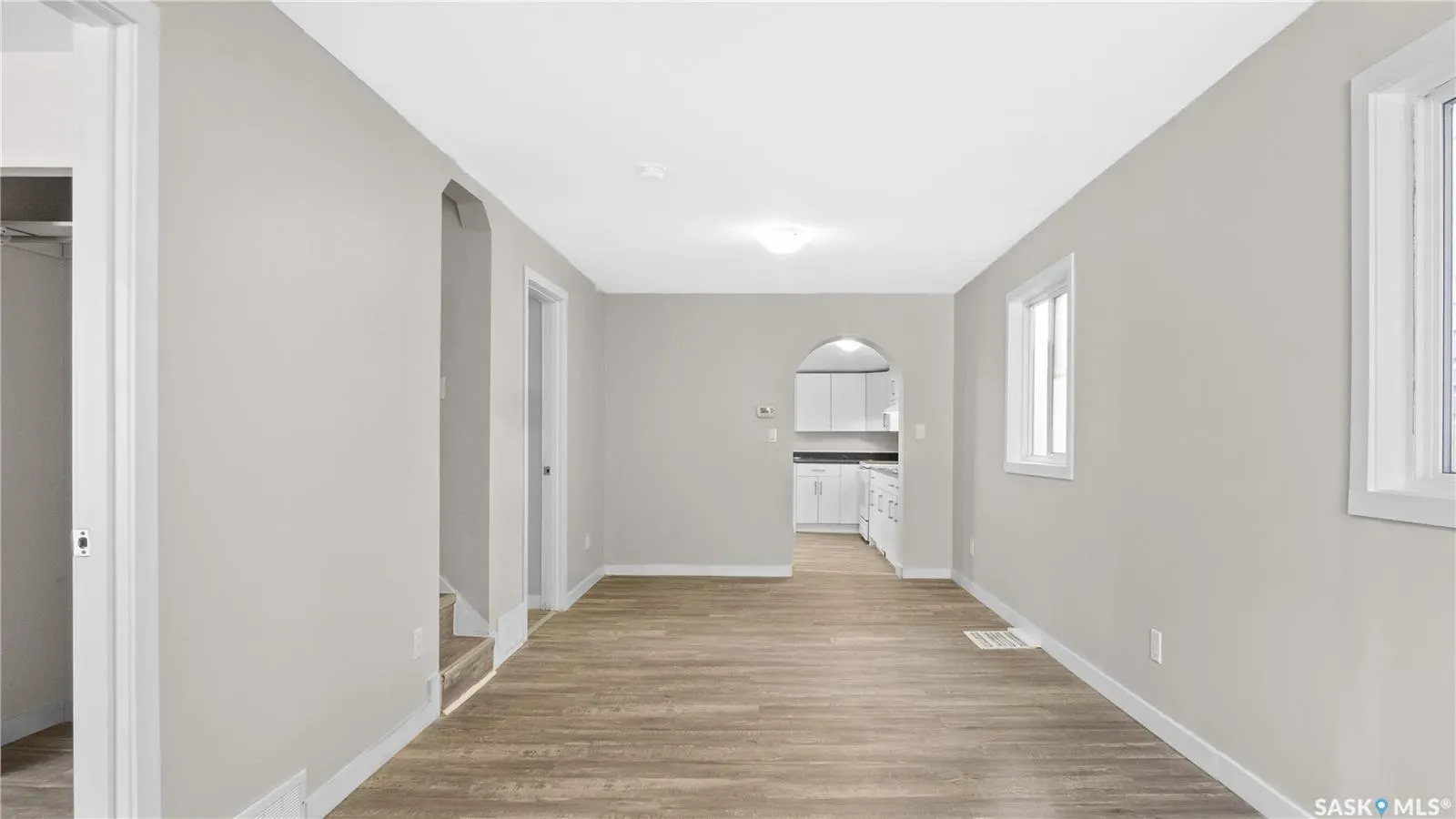 113 109th STREET E