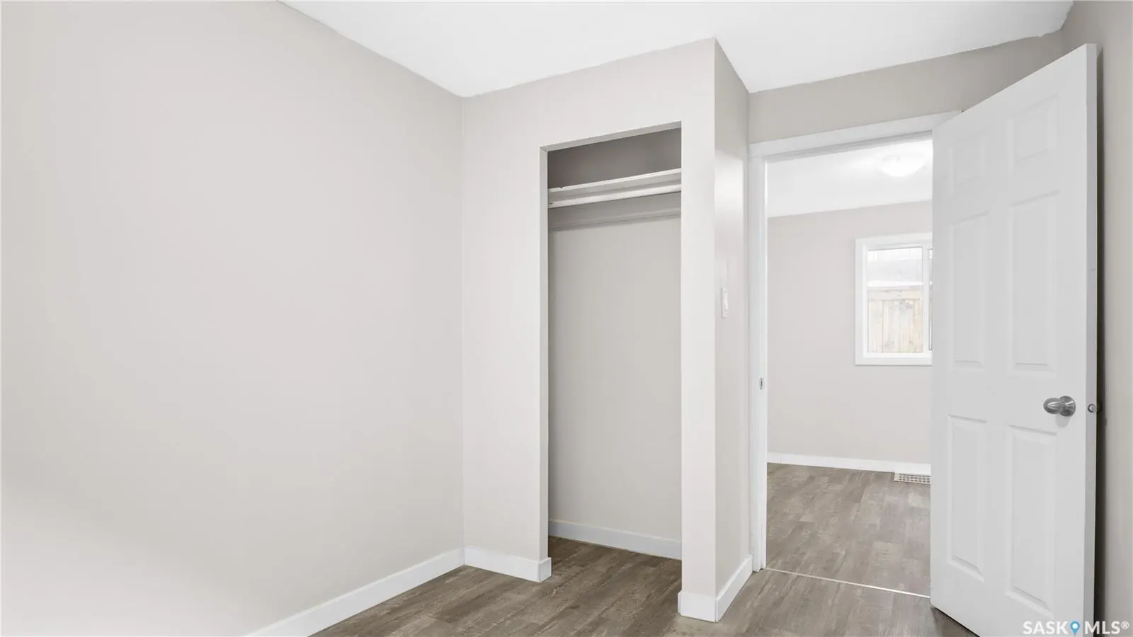 113 109th STREET E