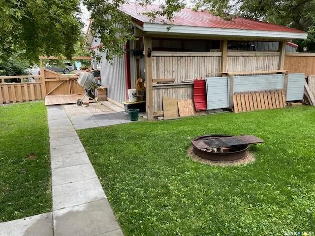 320 Maxfield STREET