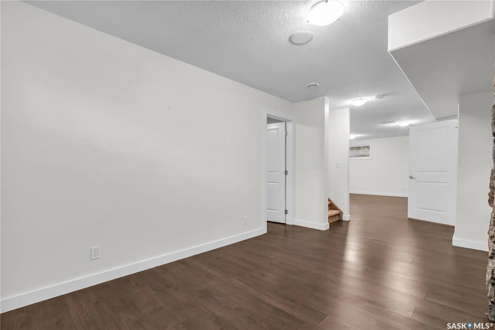 636 7th STREET E