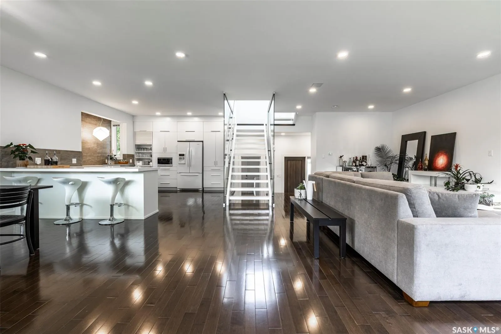 1150 Spadina CRESCENT E