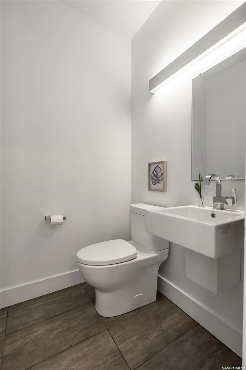 1150 Spadina CRESCENT E