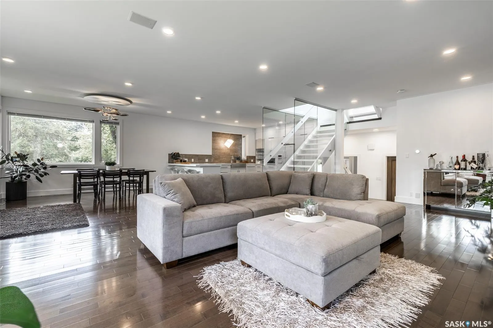 1150 Spadina CRESCENT E